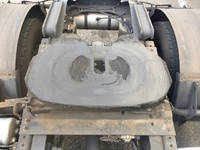 UDトラックスクオントレーラーヘッド（トラクターヘッド）大型（10t）[写真13]