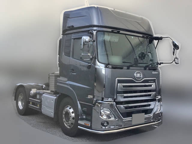UDトラックスクオントレーラーヘッド（トラクターヘッド）大型（10t）[写真03]