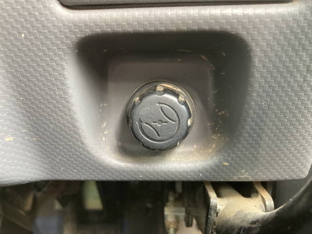 いすゞエルフダンプ小型（2t・3t）[写真28]