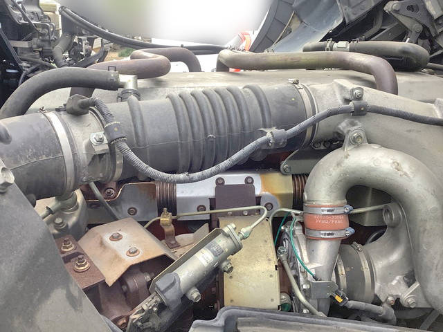 日野プロフィアアルミウイング大型（10t）[写真24]