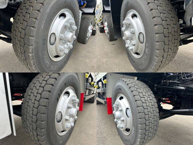 いすゞギガセルフクレーン4段大型（10t）[写真21]