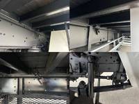 いすゞギガセルフクレーン4段大型（10t）[写真23]