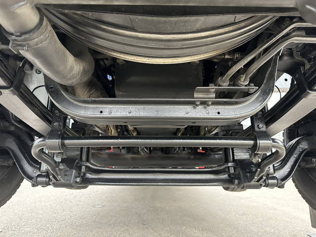 いすゞギガセルフクレーン4段大型（10t）[写真24]