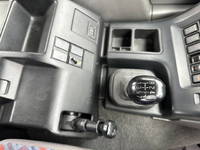 いすゞギガセルフクレーン4段大型（10t）[写真38]