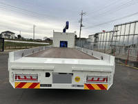 いすゞギガセルフクレーン4段大型（10t）[写真06]