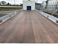 いすゞギガセルフクレーン4段大型（10t）[写真07]