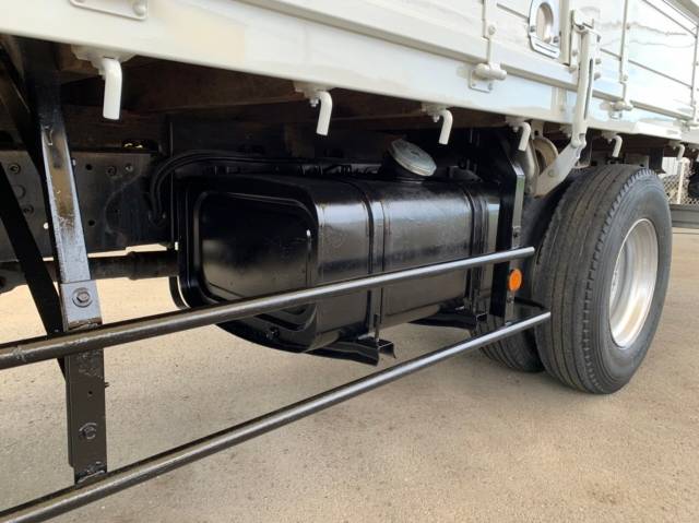 日野レンジャークレーン4段中型（4t）[写真17]