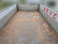 UDトラックスクオンアルミブロック大型（10t）[写真11]