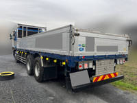 UDトラックスクオンアルミブロック大型（10t）[写真04]