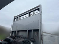 UDトラックスクオンアルミブロック大型（10t）[写真06]