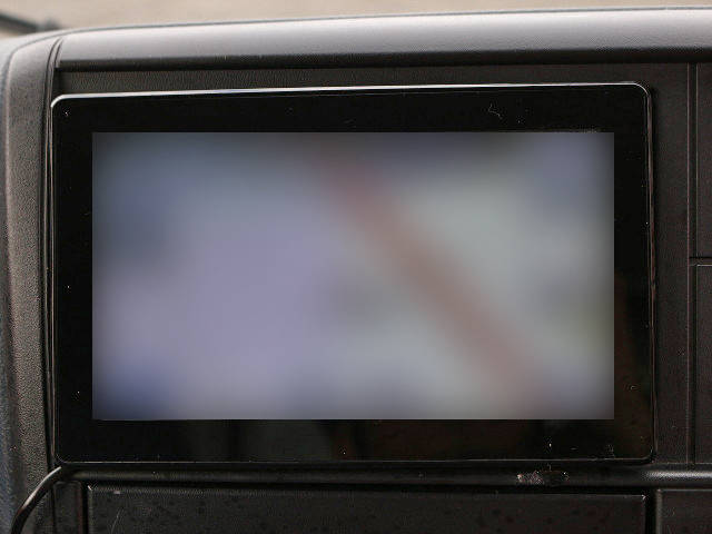 三菱ふそうキャンター幌ウイング小型（2t・3t）[写真23]