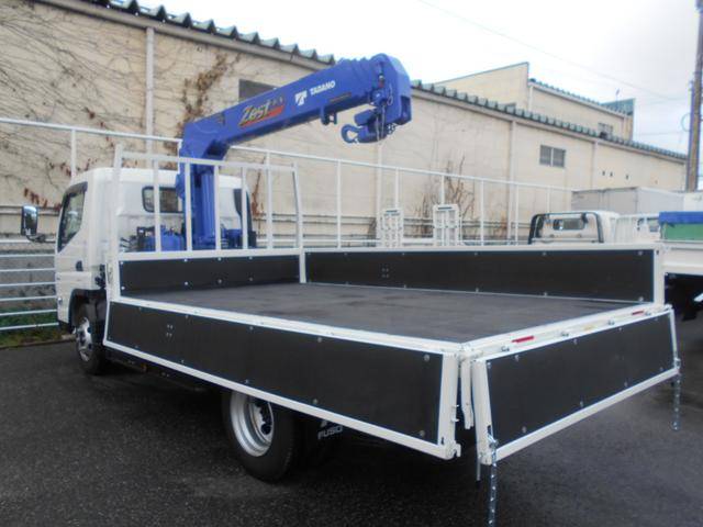 三菱ふそうキャンタークレーン4段小型（2t・3t）[写真11]