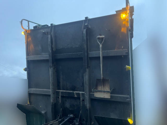 日野レンジャーダンプ中型（4t）[写真15]