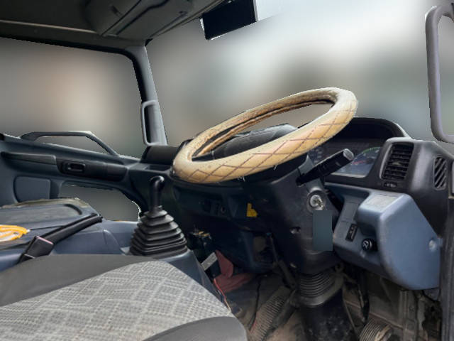 日野レンジャーダンプ中型（4t）[写真26]