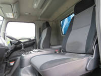 日野レンジャー平ボディ中型（4t）[写真12]