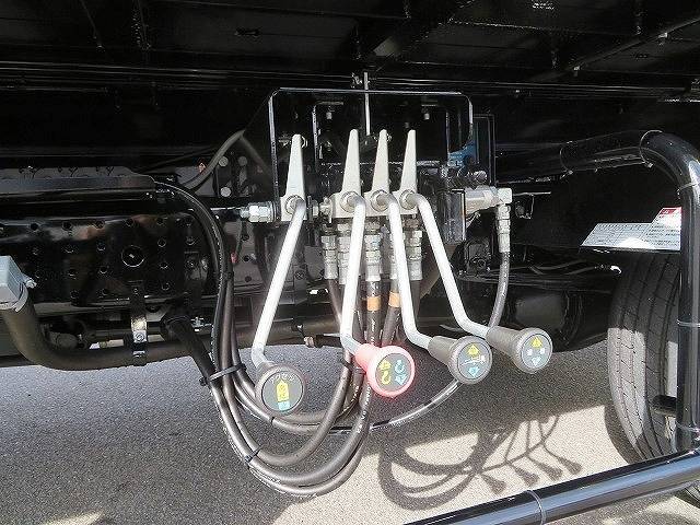 三菱ふそうキャンターセーフティローダー小型（2t・3t）[写真27]