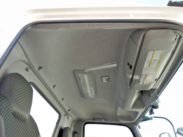 いすゞフォワードセーフティローダー増トン（6t・8t）[写真15]