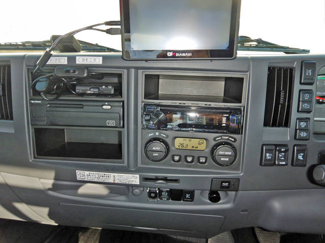 いすゞフォワードセーフティローダー増トン（6t・8t）[写真21]