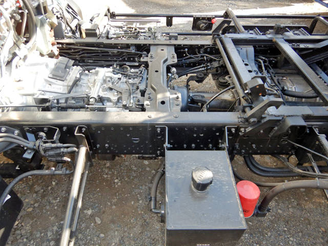 いすゞフォワードセーフティローダー増トン（6t・8t）[写真32]