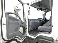 いすゞフォワードアルミウイング中型（4t）[写真17]