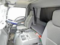 いすゞフォワードアルミウイング中型（4t）[写真18]