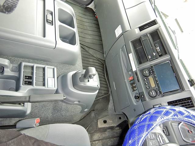 いすゞフォワードアルミウイング中型（4t）[写真19]