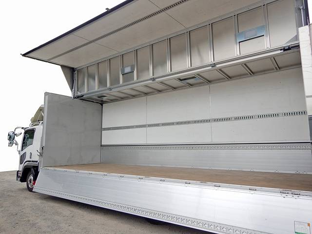 いすゞフォワードアルミウイング中型（4t）[写真06]