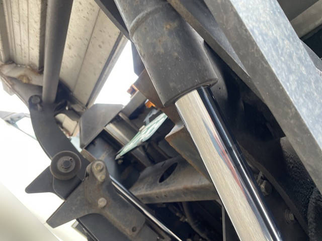 いすゞエルフパネルバン小型（2t・3t）[写真23]