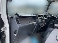 いすゞエルフパネルバン小型（2t・3t）[写真30]