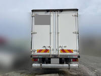 いすゞエルフパネルバン小型（2t・3t）[写真06]