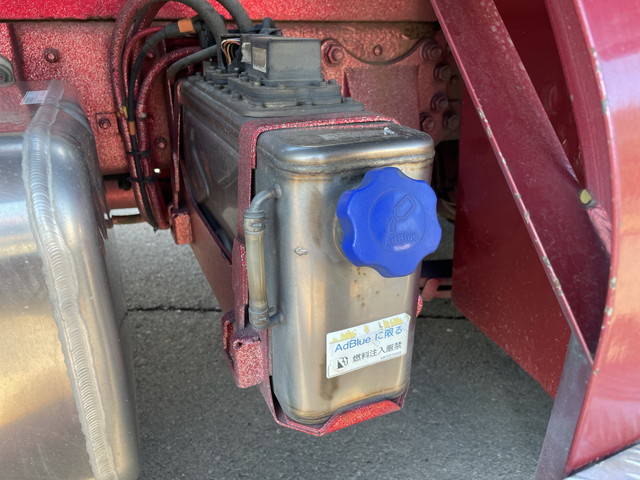 三菱ふそうファイタークレーン4段増トン（6t・8t）[写真23]