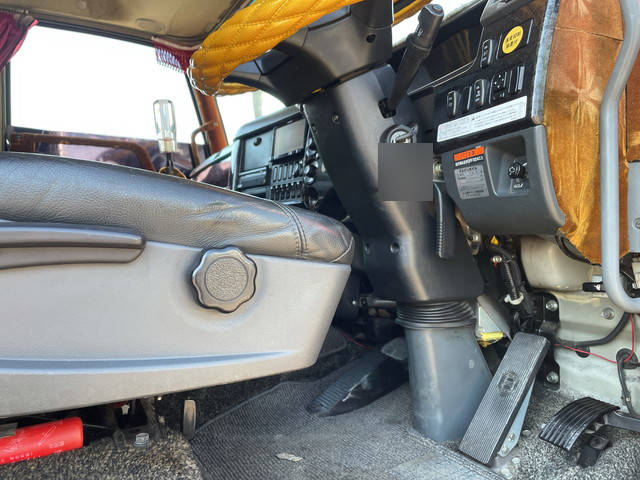 三菱ふそうファイタークレーン4段増トン（6t・8t）[写真32]