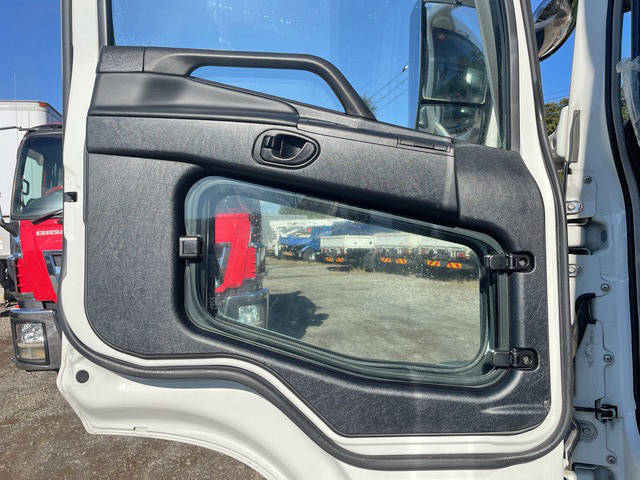 三菱ふそうスーパーグレートダンプ大型（10t）[写真29]