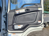 三菱ふそうスーパーグレートダンプ大型（10t）[写真30]