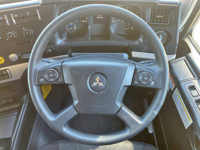 三菱ふそうスーパーグレートダンプ大型（10t）[写真37]