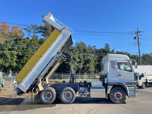三菱ふそうスーパーグレートダンプ大型（10t）[写真08]
