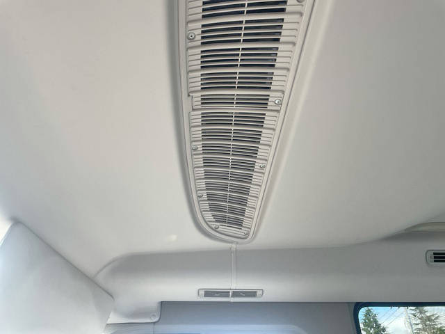 いすゞジャーニーマイクロバス[写真21]