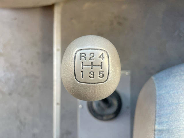 いすゞジャーニーマイクロバス[写真28]