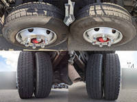 三菱ふそうキャンタークレーン3段小型（2t・3t）[写真16]