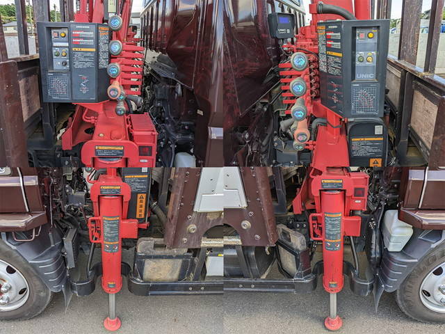 三菱ふそうキャンタークレーン3段小型（2t・3t）[写真17]