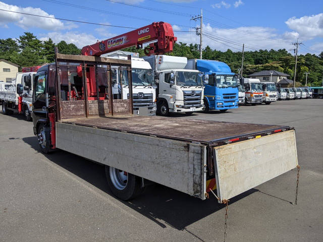 三菱ふそうキャンタークレーン3段小型（2t・3t）[写真03]