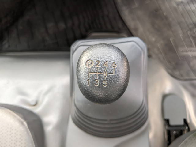 日野デュトロ平ボディ小型（2t・3t）[写真28]