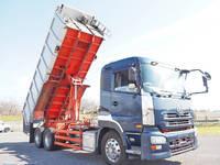 UDトラックスクオン深ダンプ（土砂禁ダンプ）大型（10t）[写真01]