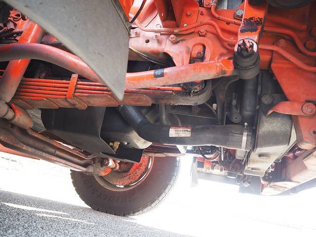 UDトラックスクオン深ダンプ（土砂禁ダンプ）大型（10t）[写真28]