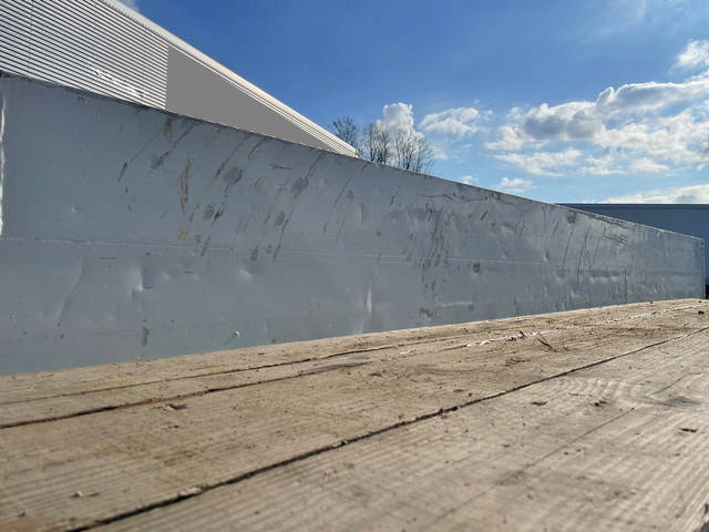 三菱ふそうファイターセルフクレーン4段増トン（6t・8t）[写真12]