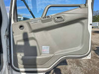 三菱ふそうファイターセルフクレーン4段増トン（6t・8t）[写真30]