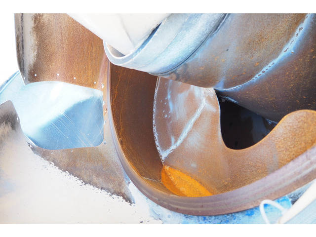 いすゞギガミキサー車（コンクリートミキサー）大型（10t）[写真17]