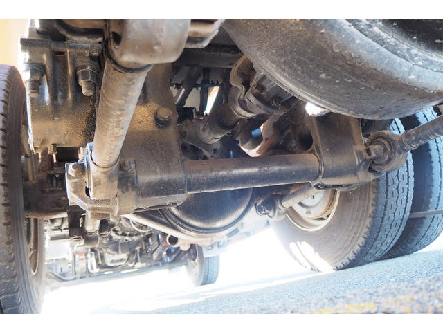 いすゞギガミキサー車（コンクリートミキサー）大型（10t）[写真22]