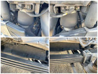 UDトラックスクオントレーラーヘッド（トラクターヘッド）大型（10t）[写真14]