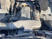 UDトラックスクオントレーラーヘッド（トラクターヘッド）大型（10t）[写真21]